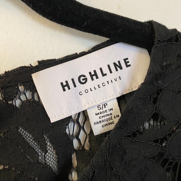 Black Lace Crop - Picture 6 of 8